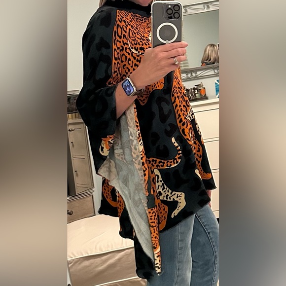 Conditions Apply Anthropologie Leopard Print Pullover Poncho Top - Picture 12 of 12